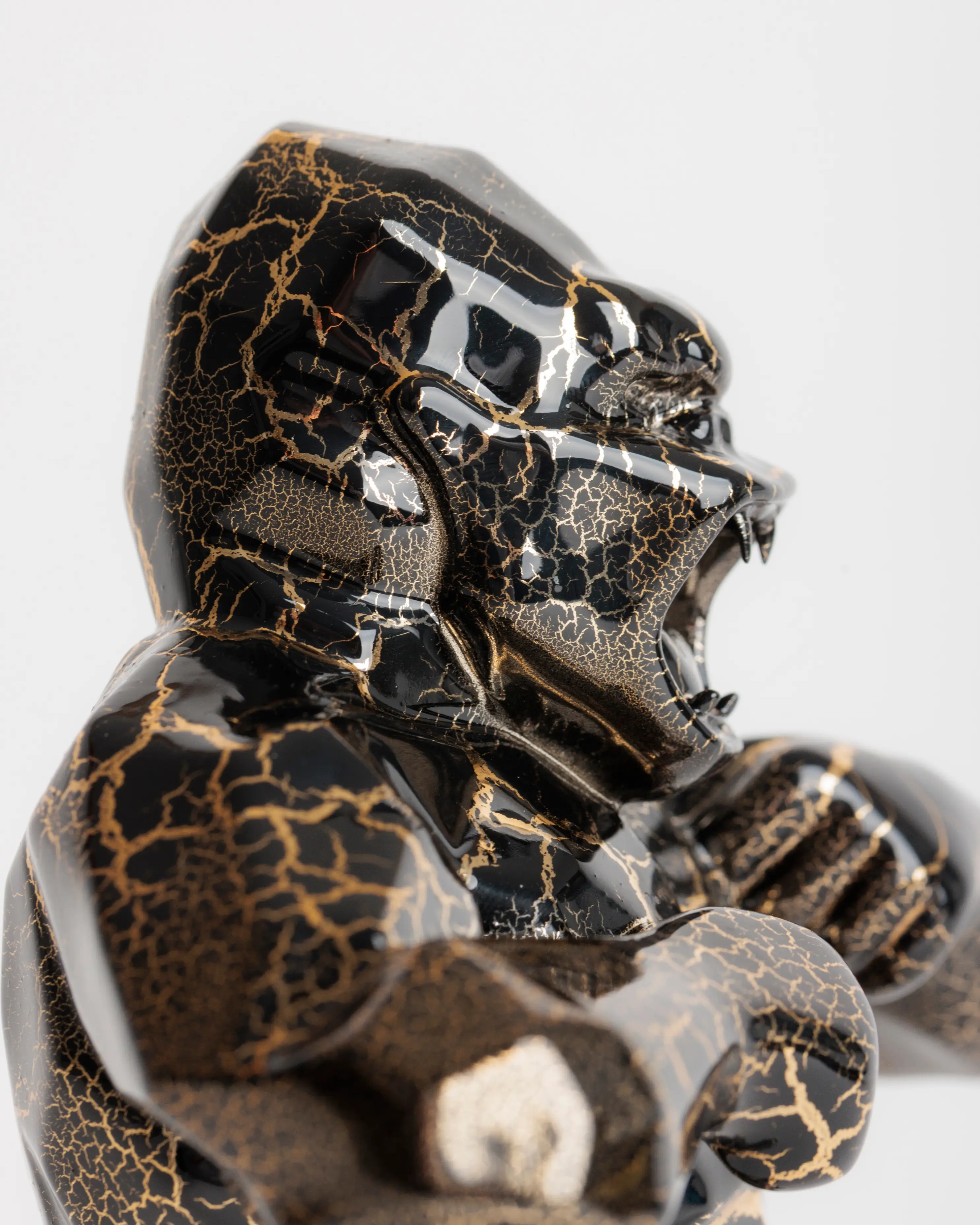 WILD KONG CRACKLED GOLD