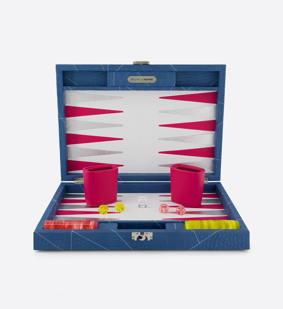 BACKGAMMON